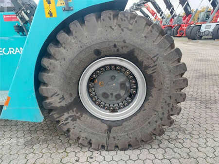 Reachstacker 2015  SMV Konecranes SMV 4531 TC5 (10)