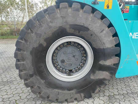 Reachstacker 2015  SMV Konecranes SMV 4531 TC5 (11)