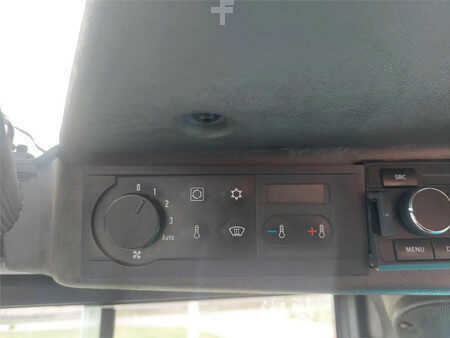 Reachstacker 2015  SMV Konecranes SMV 4531 TC5 (20)