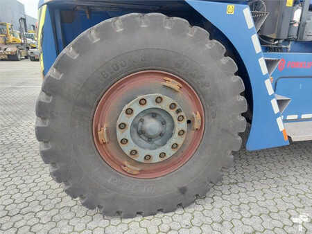 Reach stacker 2017  SMV Konecranes SMV 4531 CC5 (16)