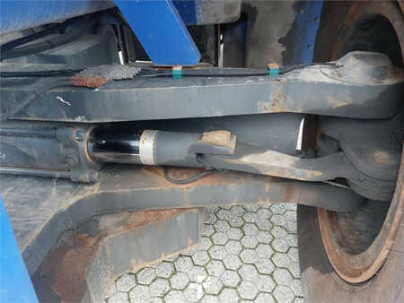 Reach stacker 2017  SMV Konecranes SMV 4531 CC5 (17)