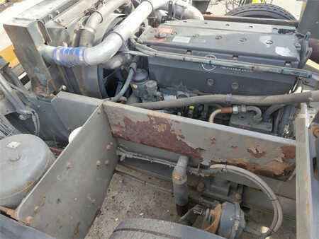 Tracteurs à bagages 2011  Terberg YT182 (22)