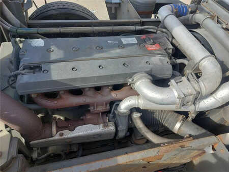 Tracteurs à bagages 2011  Terberg YT182 (23)