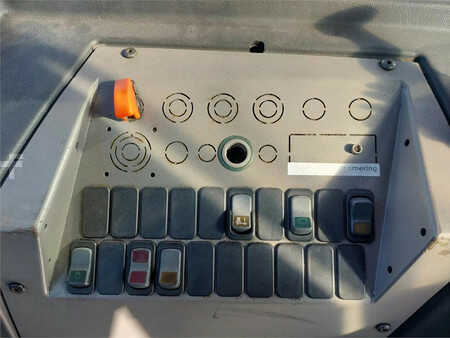 Tracteurs à bagages 2014  Terberg TT223 (19)