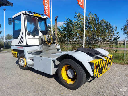 Tracteurs à bagages 2014  Terberg TT223 (7)