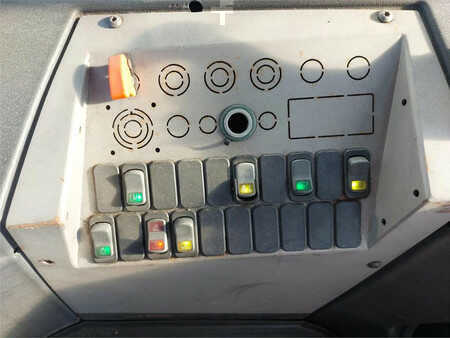 Tracteurs à bagages 2014  Terberg TT223 (22)