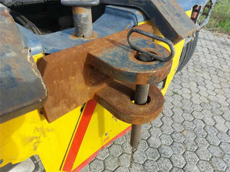 Tracteurs à bagages 2011  Terberg RT283 4x4 (12)