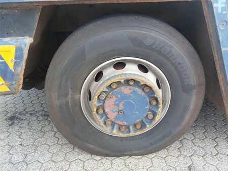 Tracteurs à bagages 2011  Terberg RT283 4x4 (14)