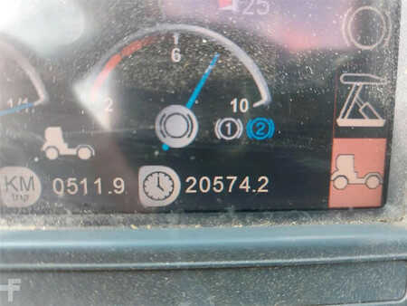 Tracteurs à bagages 2011  Terberg RT283 4x4 (19)