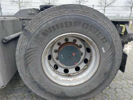 Terminaltraktor  MAFI T225D (12)