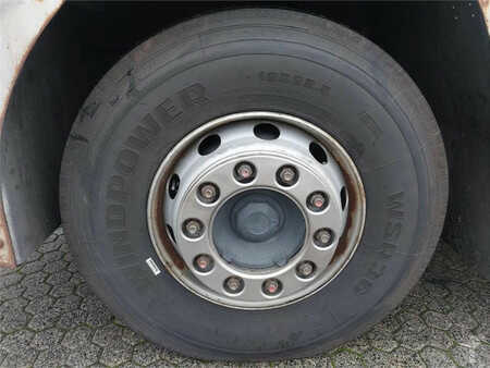 Terminaltraktor  MAFI T225D (13)