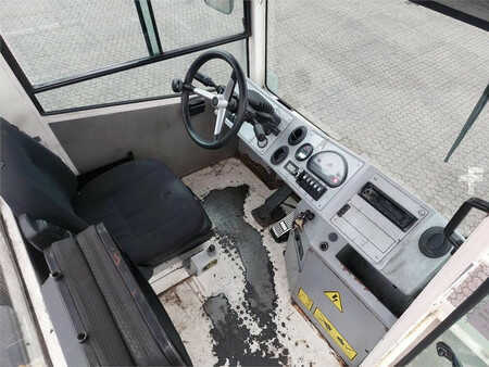 Terminaltraktor  MAFI T225D (17)