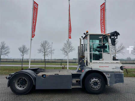 Terminaltraktor  MAFI T225D (3)