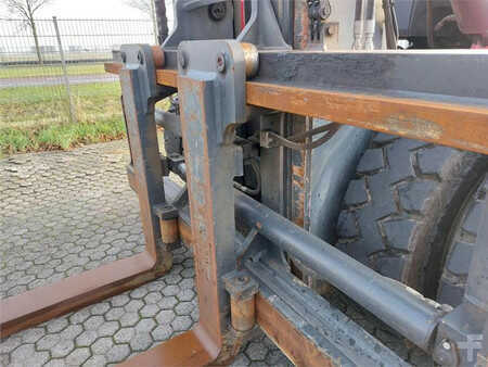 Carrelli elevatori diesel 2021  Kalmar DCG160-9 (9)