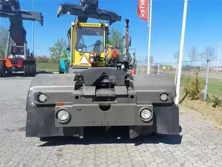 Vetomestari 2009  Terberg RT282 4x4 (5)