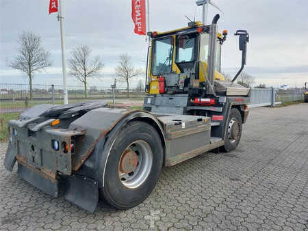 Terminálový traktor  Terberg RT323 4x4 (6)