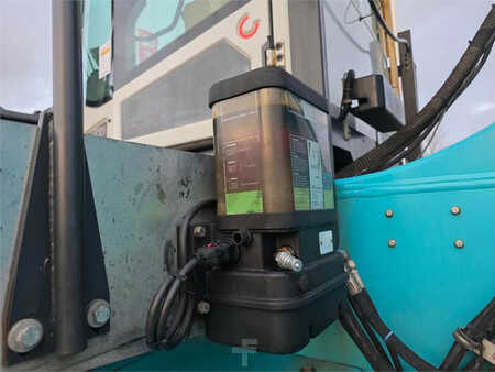 Reach stacker 2017  SMV Konecranes SMV 4531 TC5 (11)