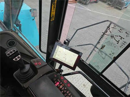 Reach stacker 2017  SMV Konecranes SMV 4531 TC5 (12)