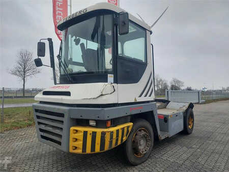 Terminálový traktor  Terberg TT223 (2)