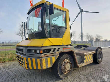 Terminálový traktor  Terberg RT282 4x4 (2)