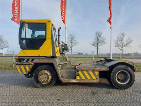 Terminálový traktor  Terberg RT282 4x4 (4)