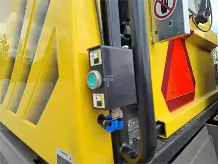 Trator de terminal 2018  Terberg RT283 4x4 (12)