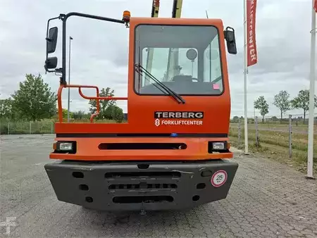 Wózek terminalowy 2019  Terberg YT222 (3)
