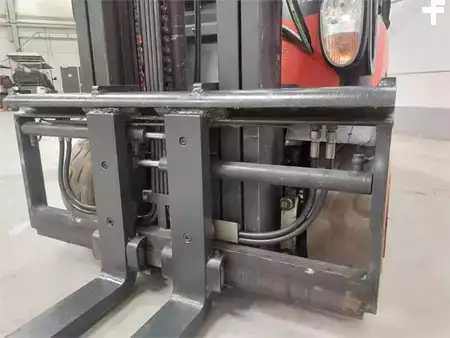 Elektro čtyřkolový VZV 2019  Linde E20PH-02 (9)