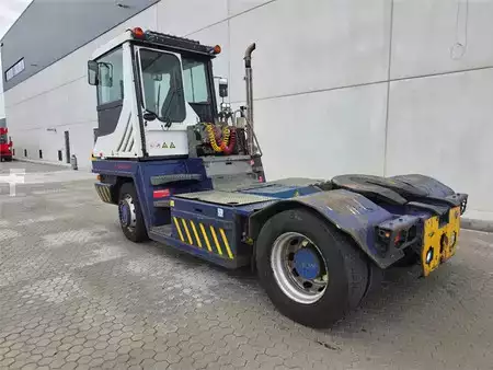 Trator de terminal  Terberg RT283 4x4 (6)