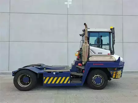 Trator de terminal  Terberg RT283 4x4 (1)