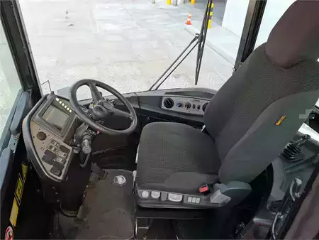 Trator de terminal  Terberg RT283 4x4 (8)