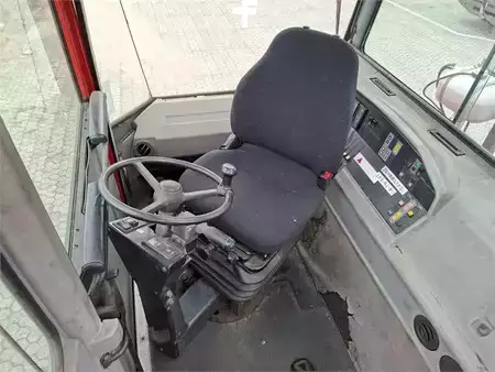 Trator de terminal 2000  Kalmar TRX182AL 4x4 (7)