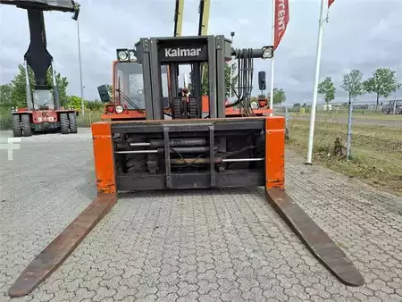 Diesel gaffeltruck  Kalmar DCB32 RoRo (5)
