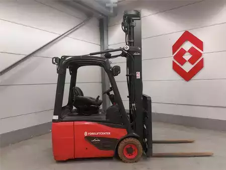 Elektro čtyřkolový VZV 2019  Linde E15-02 (1)
