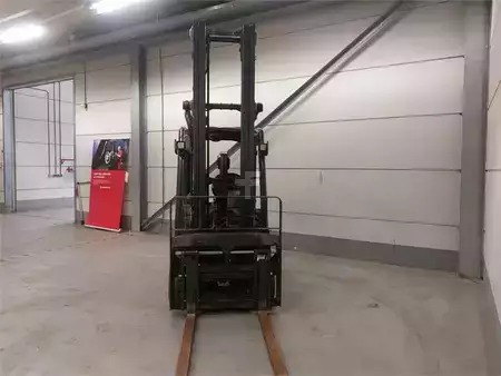 Elektro čtyřkolový VZV 2019  Linde E15-02 (5)