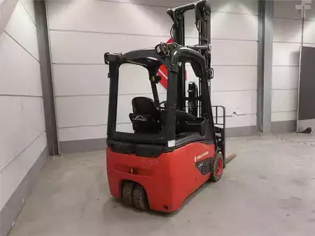 Elektro čtyřkolový VZV 2019  Linde E15-02 (6)