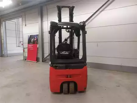Elektro čtyřkolový VZV 2019  Linde E15-02 (8)