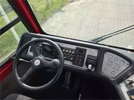 Tractor Industrial  Terberg YT222 (17)