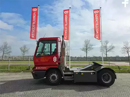 Tractor Industrial  Terberg YT222 (4)