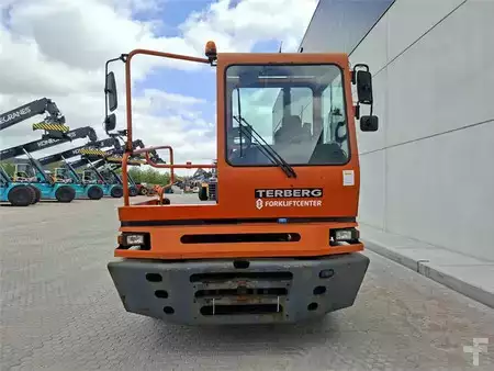 terminal traktor 2013  Terberg YT182 (5)