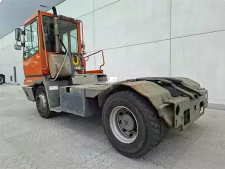 terminal traktor 2013  Terberg YT182 (7)