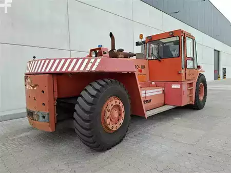 Diesel gaffeltruck  Kalmar DCB32 RoRo (7)