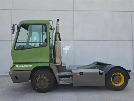 terminal traktor 2017  Terberg YT222 (4)