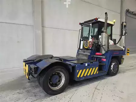 Trator de terminal  Terberg RT283 4x4 (6)