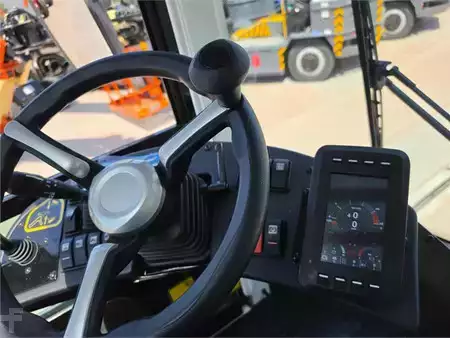 Trattori per terminali 2025  MAFI HD445 4x4 (12)