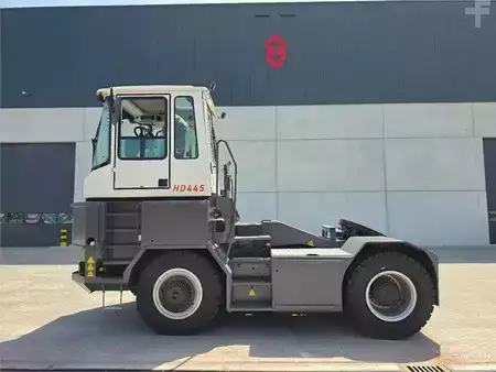 Trattori per terminali 2025  MAFI HD445 4x4 (4)