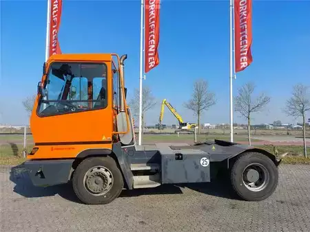 Tractor Industrial  Terberg YT182 (4)