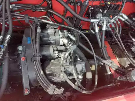 Dieselový VZV 2021  Kalmar DCG330-12 (11)