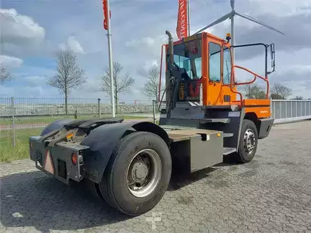 Tractor Industrial  Terberg YT222 (6)