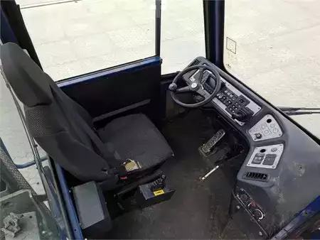 terminal traktor 2018  Terberg YT222 (11)